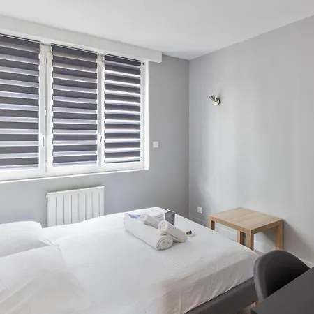 Nice Flat With Large Terrace Near The Centre Of Rouen - Welkeys * روان