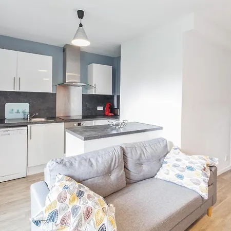 Nice Flat With Large Terrace Near The Centre Of Rouen - Welkeys شقة *